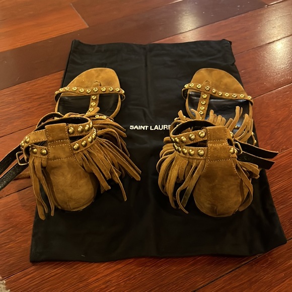 Saint Laurent | Gladiator Suede Fringe Flat Studded Sandals Tan 35 - Picture 7 of 8